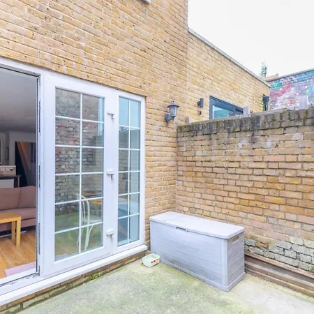Studio Wprivate Patio Heart Of Brixton London!